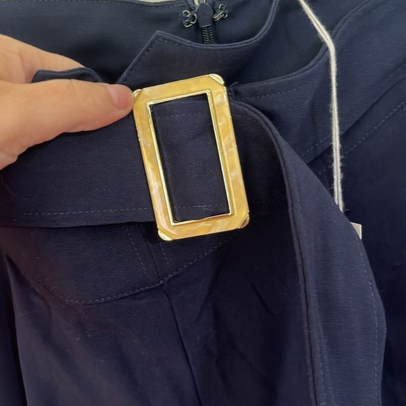 Navy blue shorts suit - Picture 6 of 9